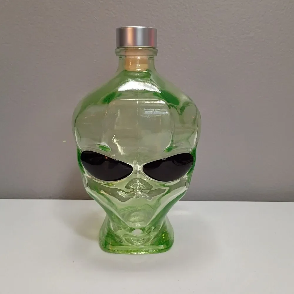 Empty Outer Space Alien Head Green Glass Bottle Empty 750 ml Cork 7.5